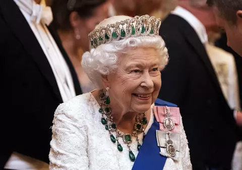 Familia Regală Britanică angajează şef pentru social media. Ce salariu va primi