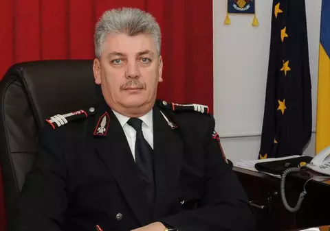 Inspectorul-șef al ISU Dolj a „uitat” că și-a angajat fiul. Despre subordonații nășiți: „Nu e rudenie, sunt relații de natură spirituală”