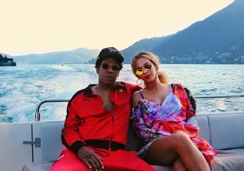 Ce i-a făcut Jay-Z unui bărbat care încerca să o filmeze pe Beyonce