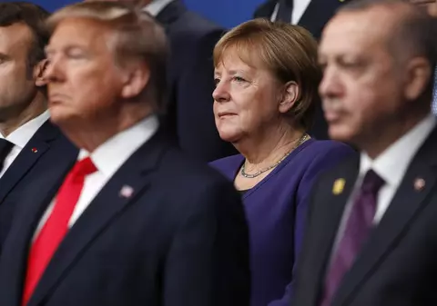 Un summit tensionat, dar cu o singură concluzie: ”Europa nu are alternativă pentru NATO”. Cum citim din România deschiderea lui Macron față de Rusia