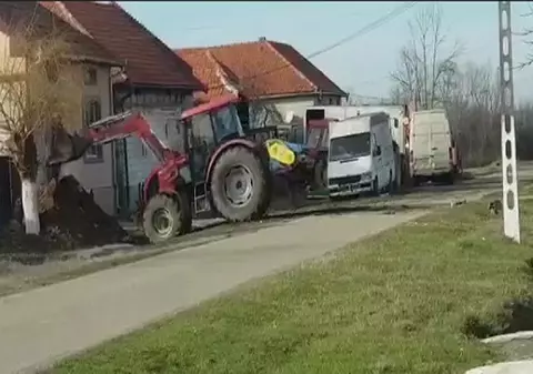 Cum s-a răzbunat un primar din Timiș pe un localnic care a aruncat molozul pe câmp. La final, îi dă și amendă