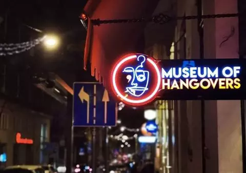 Primul muzeu al mahmurelii, inaugurat în Zagreb. Cum îi ajută pe cei care nu-și mai aduc aminte ce au făcut după o noapte înecată în alcool