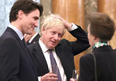 VIDEO | Trudeau, Macron și Boris Johnson, surprinși în timp ce par că râd pe seama lui Trump