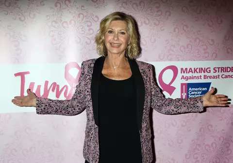 Surpriza de care a avut parte Olivia Newton-John. A primit înapoi costumul din filmul "Grease", vândut în scopuri caritabile