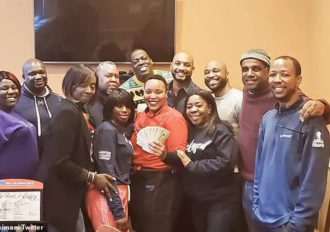 Surpriza de care a avut parte o ospătăriță. A primit un bacșiș de 1.200 de dolari