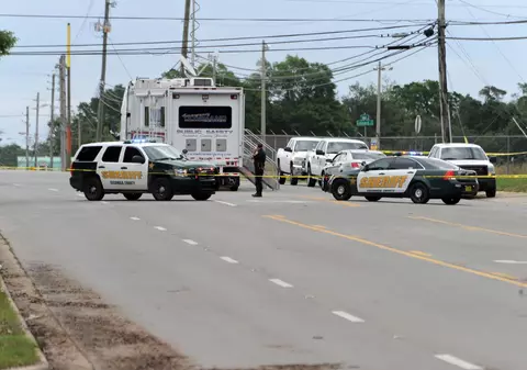 Atac armat la o școală militară din Florida. Un student saudit a ucis trei persoane