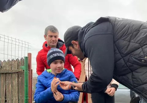 Familia care a primit de Crăciun o locuință, la Iași. Ce este proiectul „Casa share”