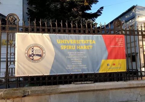 Prorectorul Universității ”Spiru Haret”, arestat preventiv pentru 30 de zile în dosarul examenelor  trucate. Ce au găsit polițiștii în locuința acestuia