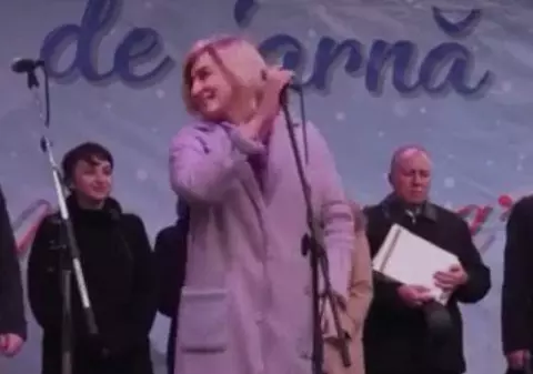 Cea mai neinspirată urare de Crăciun a unui politician: ”Fericiun Crecit!”