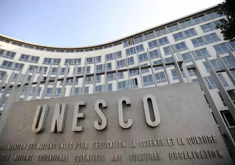 Primul element retras din patrimoniul UNESCO: un festival belgian acuzat de antisemitism