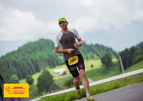 Ultramaratonistul care aleargă după fapte bune. Gabriel Solomon a înființat prima platformă de donații pentru cauze sociale