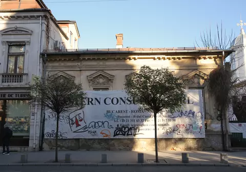 Proiectul imobiliar care prevede construirea unui bloc cu cinci etaje pe Calea Victoriei, lângă Casa cu cariatide, aprobat de CGMB