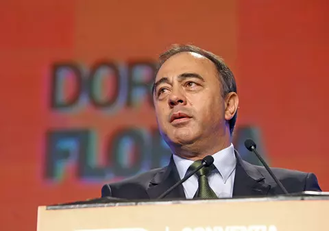 Dorin Florea, un primar romofob. Ciprian Necula desființează propunerea edilului din Târgu Mureș, care ar vrea ca doar anumitor persoane să li se permită sa aibă copii