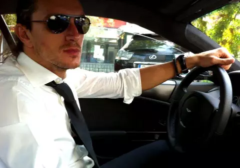 Fugarul Dragoș Săvulescu atacă Libertatea și numește ziariștii "maimuțe" după ce a fost localizat în Sardinia: “Trăiesc legal aici, nu am nicio restricție”