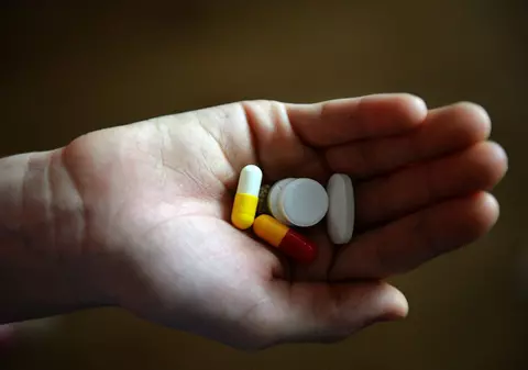 Legea privind suplimentele alimentare, atacată de Iohannis la CCR. Vândute ca alimente, suplimentele  trebuie să aibă aviz de la Ministerul Sănătății