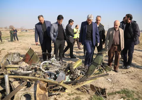 Avionul ucrainean a luat foc înainte să se prăbușească! Ce arată primele date din raport