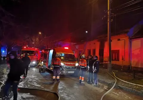 Apelul pompierilor după ce patru copii au ars de vii la Timișoara: „Nu-ți lăsa copilul singur în casă!”