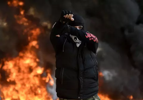 Săptămâna în imagini | ”Zilele furiei” în Liban, protestele care au zguduit regimul iranian și viața după erupția vulcanului filipinez Taal