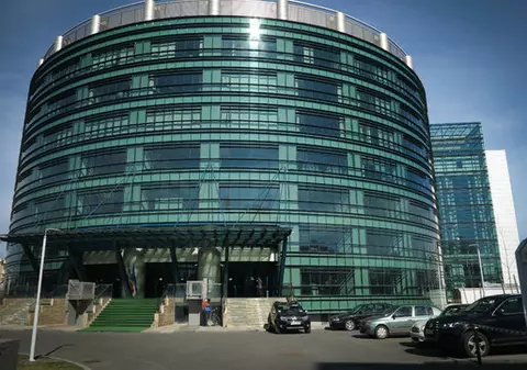 Sindicat: Hair styliști detașați în Ministerul Culturii, cu salarii uriașe. Ministrul, acuzat de mușamalizare