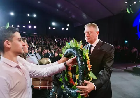 Klaus Iohannis, prezent la ceremonia Comemorării Victimelor Holocaustului de la Ierusalim