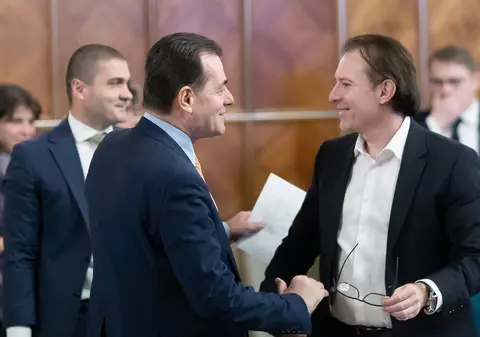 UPDATE | Guvernul a amânat prin Ordonanţă intrarea în vigoare a pensiilor speciale ale aleşilor locali, dar păstrează cumulul pensie-salariu