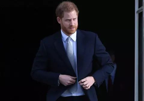 Revista People: prinţul Harry, desemnat cel mai sexy membru al unei familii regale