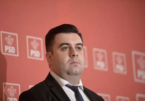 Senatorul Răzvan Cuc publică un act din care reiese că la un concurs de angajare la Spitalul Judeţean Neamț pot participa doar persoane vaccinate sau trecute prin boală