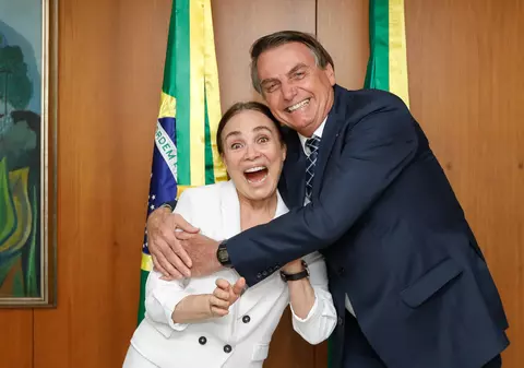 O fostă actriță de telenovele a devenit ministru al culturii în Brazilia. Regina Duarte a jucat în “Mala Mulher” și “Pagini de viață”