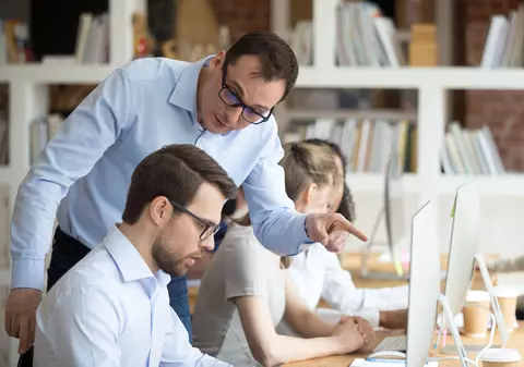 Bullyingul la locul de muncă poate duce la diabet și boli de inimă. Cercetătorii trag un semnal de alarmă