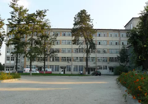 O fetiță de 10 ani din Dâmbovița a murit după ce a luat o pastilă pentru dureri de cap. Reacția IPJ Dâmbovița