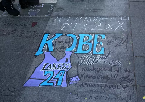 Prima mare licitație pentru lucrurile lui Kobe Bryant. Care sunt preferatele fanilor