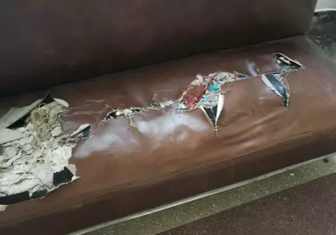 Fotografii care surprind dezastrul dintr-o policlinică din Slatina. Angajații nu mai rezistă