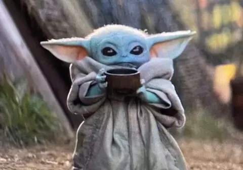 Baby Yoda a ajutat Disney să ajungă la 28,6 milioane de abonați la serviciul său de filme