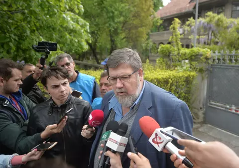 Cartel Alfa face plângere la DNA împotriva ministrului Victor Costache. Sindicaliștii denunță ordonanța de urgență în favoarea clinicilor private