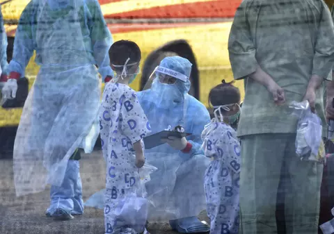Americanii, avertizați: „Fiți pregătiți! Răspândirea coronavirusului în Statele Unite este inevitabilă”