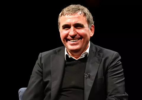 Gheorghe Hagi, felicitat de numeroase nume de legendă din lumea fotbalului, la împlinirea a 57 de ani