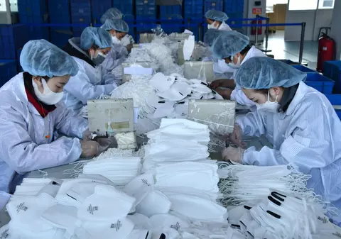 Turcia va confisca fabricile de măști dacă acestea nu vor vinde producția către guvern