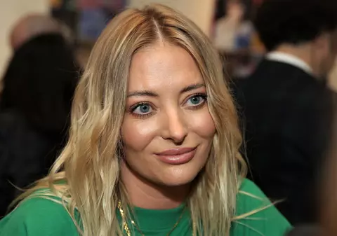 Delia își răsfață nepoții, dar nu-i copleșește cu cadouri exorbitante încă: ”Dacă le dai un capac de sticlă se joacă cu același interes”