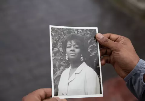 Pe urmele inginerei exotice din Târgu Jiu, după care se întorceau toate privirile în anii comunismului. Povestea fabuloasă a Lazarei Popescu, cubaneza - lider al minerilor din Oltenia