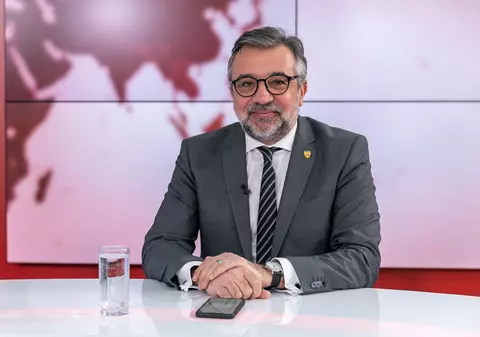 Ministrul Romașcanu: Va fi făcută plângere la poliție pentru distribuție neautorizată de materiale la Teatrul Național din București