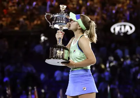 Sofia Kenin a învins-o pe Muguruza în finala de la Australian Open și a câștigat primul ei turneu de Mare Șlem
