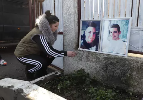 Cine este românul de 23 de ani ucis în atentatul de la Hanau. S-a mutat în Germania să-și trateze mama bolnavă