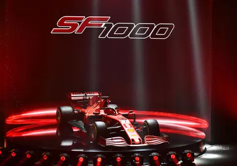 Coronavirusul închide și porțile Ferrari din Italia