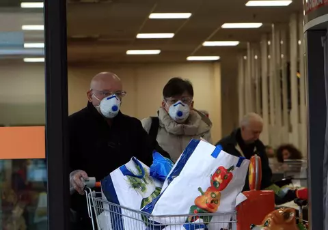 Purtarea măștilor de protecție, obligatorie în Bulgaria