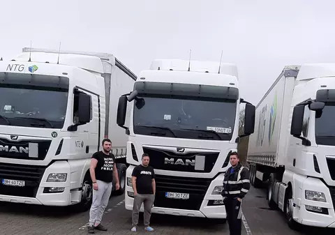 Șoferii români de TIR lăsați în Danemarca fără salarii au ajuns în țară: ”Patronul ne-a blocat și cardurile de motorină”