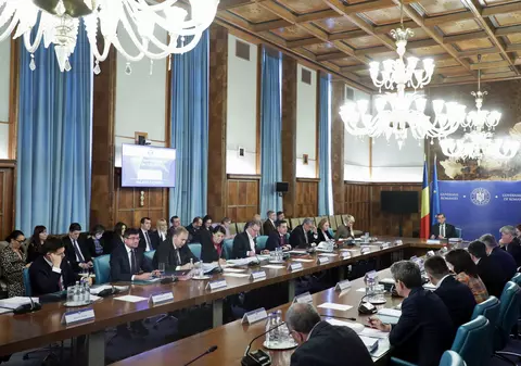 Executivul suplimentează bugetul Ministerului Sănătăţii, cu 450 de milioane de lei, din Fondul de rezervă, pentru spitalele care vor îngriji pacienţii cu coronavirus