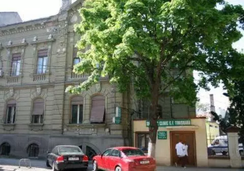 Demisii în bloc la Spitalul CF Timișoara. "Sunt convins că au invocat lipsa materialelor de protecție. Nu am primit nici un fel de materiale de protecție de la autorități"