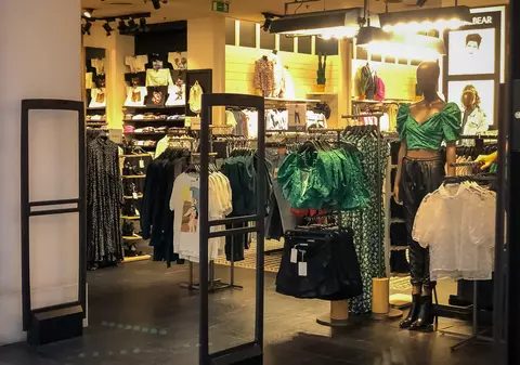 Ce magazine din mall-uri se vor deschide după 15 mai și ce condiții trebuie să îndeplinească