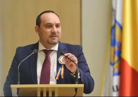 Să vă fie rușine, domnule senator! În plină epidemie, ultimul lucru de care avem nevoie de la dumneavoastră este să răspândiți ură