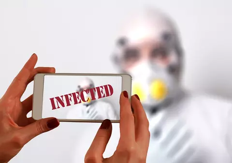 Miturile despre coronavirus, demontate de specialiști. Ce să NU crezi de pe rețelele sociale și ce e fake-news